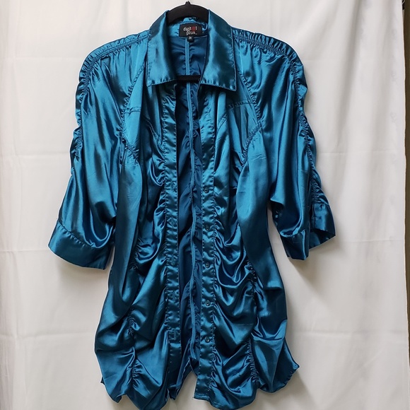 Beautiful Green Satin Gathered Blouse For Special Occasions (nwot) - Picture 1 of 5